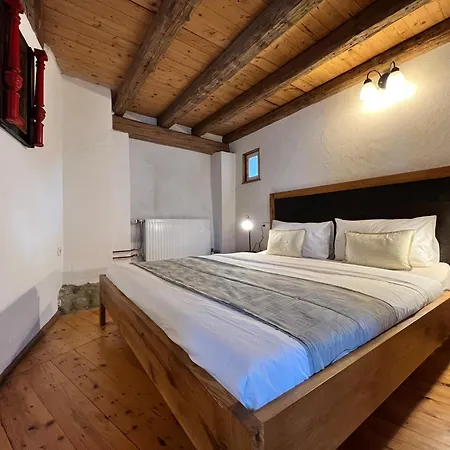 Goldbachmuehle Wasserrad * Uberlingen